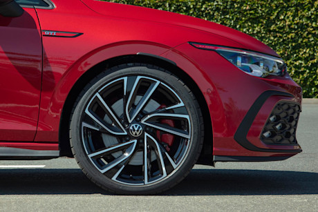 Editorial 2022 volkswagen golf gti 15 vw