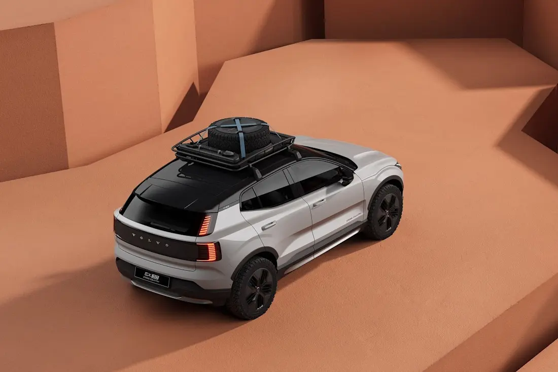 Der Volvo EX30 ist der Start einer neuen Produktfamilie bei den Schweden. 2024 soll bereits eine Cross Country-Variante vorgestellt werden.  Der Volvo EX30 ist der Start einer neuen Produktfamilie bei den Schweden. 2024 soll bereits eine Cross Country-Variante vorgestellt werden.