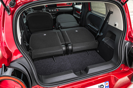 Twingo-E-Tech-Elektrisch-Absolut-Rot-24