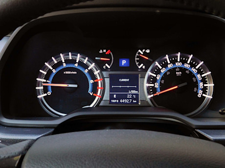 Editorial 2019 toyota 4runner trd pro 26 sh