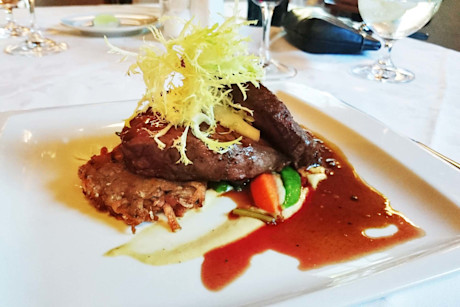 Editorial 19 sw 2016 jaguar f type road trip