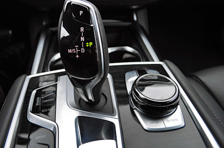 Editorial 2019 bmw 740le 30 mb