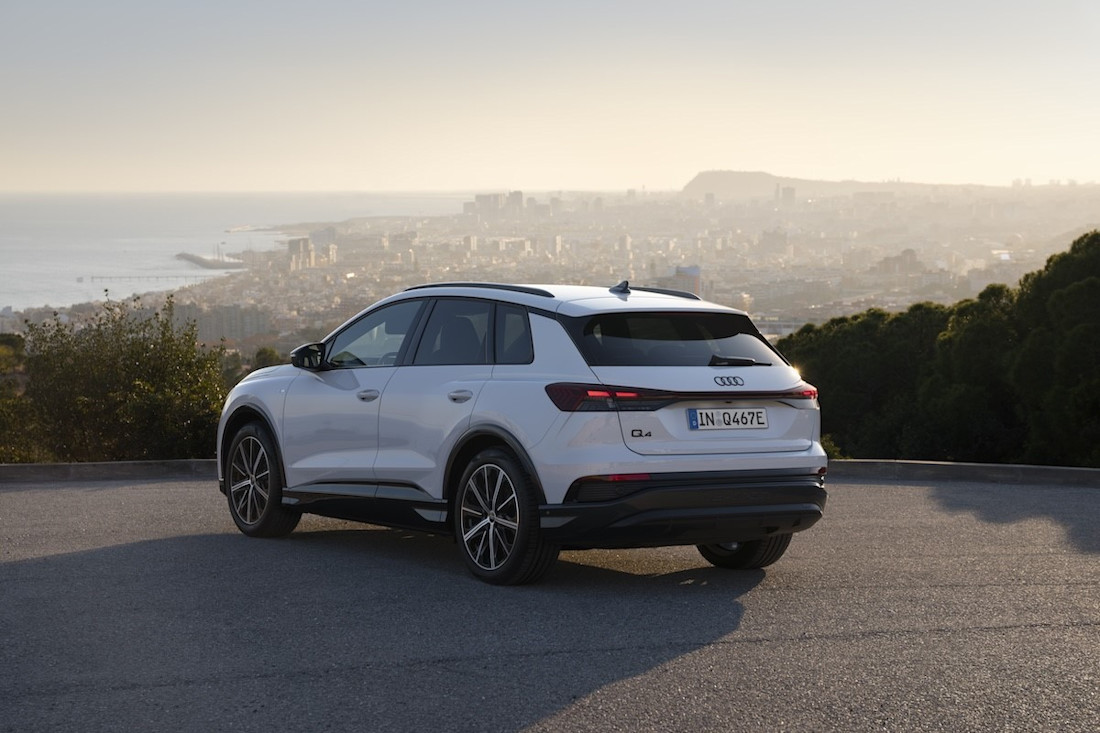 Audi Q4 40 e-tron : nouvelle version d'entrée de gamme pour le best-seller d'Audi (2025)