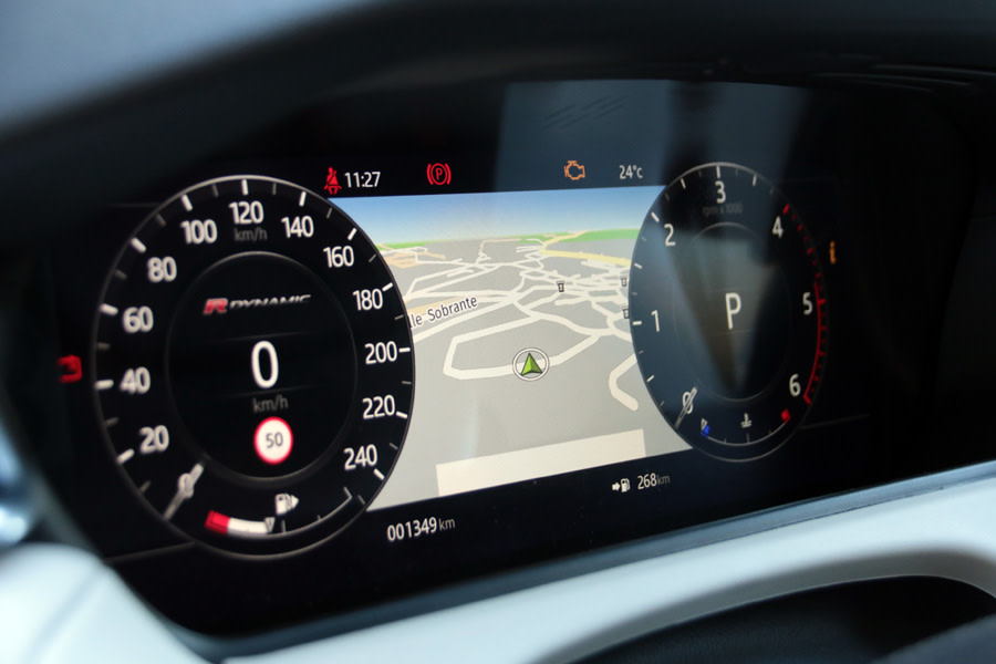 range-rover-velar-42.JPG