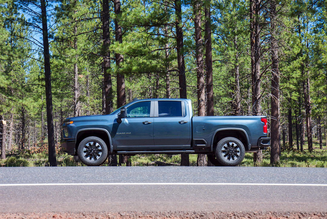 Editorial 2020 chevrolet silverado hd 07 lw