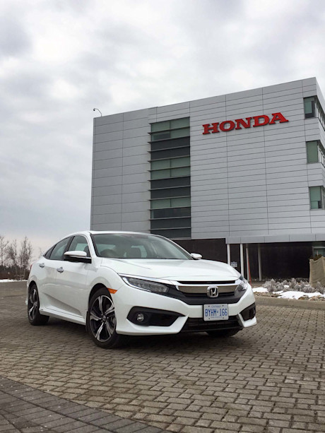 Editorial 2016 honda civic touring jy 02
