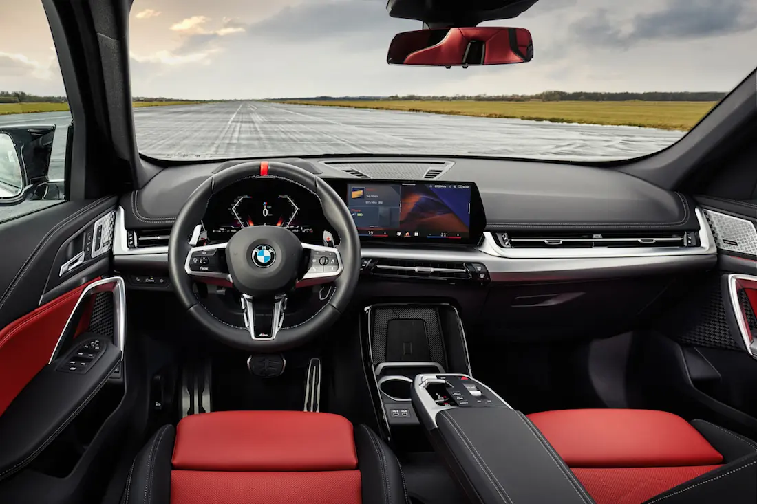 BMW X1 M35i xDrive (2023) interior