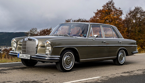 Mercedes-Benz 250