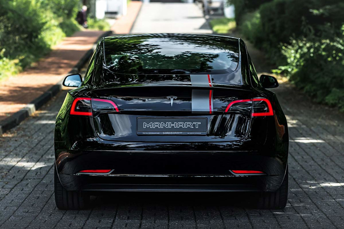 Tesla model 3 tuneado Manhart (7).jpg