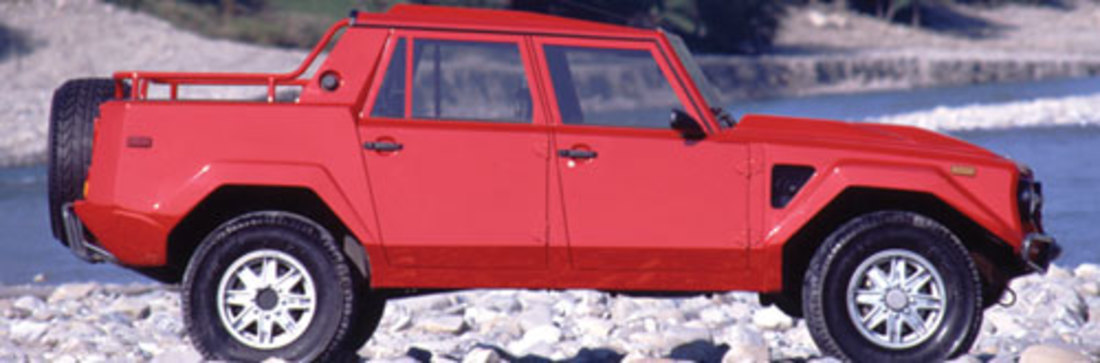 Bericht: Lamborghini LM 002 – Voor de Urus was er dit
