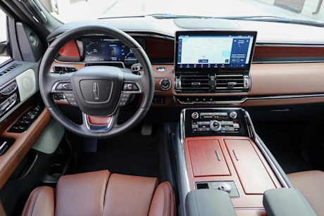 Editorial 2022 lincoln navigator reserve 20 jm