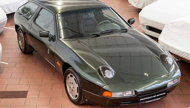 Porsche 928