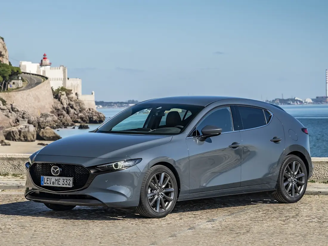 Mazda-3-2019-HD-212074311c5130eac3dba6a2e7e6f1a4d66dfd0b8