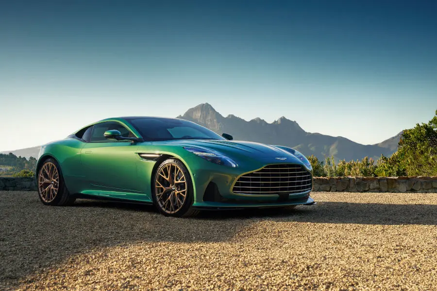 Nuevo-Aston-Martin-DB12-2023 (11)