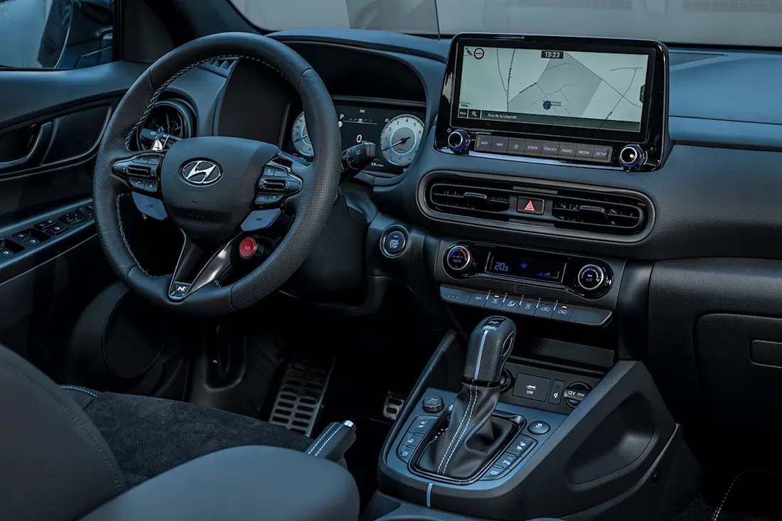 2022 HYUNDAI KONA N interior