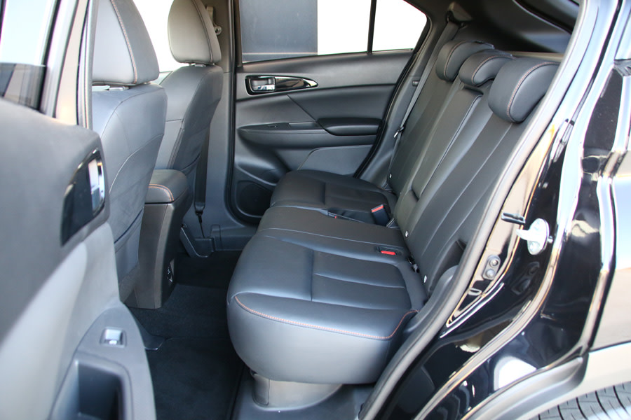 mitsubishi-eclipse-cross (21).JPG