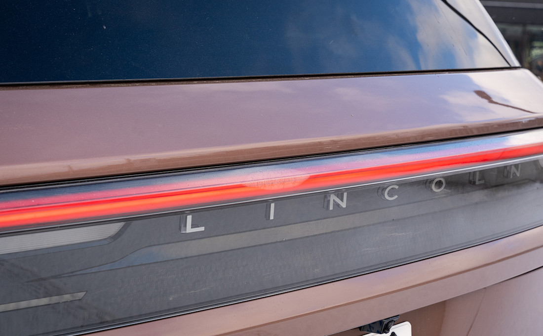 2026 Lincoln Navigator - TD - JW - 260413 - 20