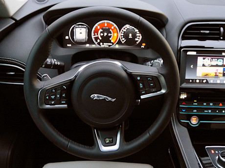 Editorial 2018 jaguar f pace 20d r sport 15 jb