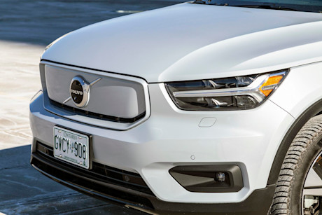 Editorial 2021 volvo xc40 recharge p8 awd 10 jw