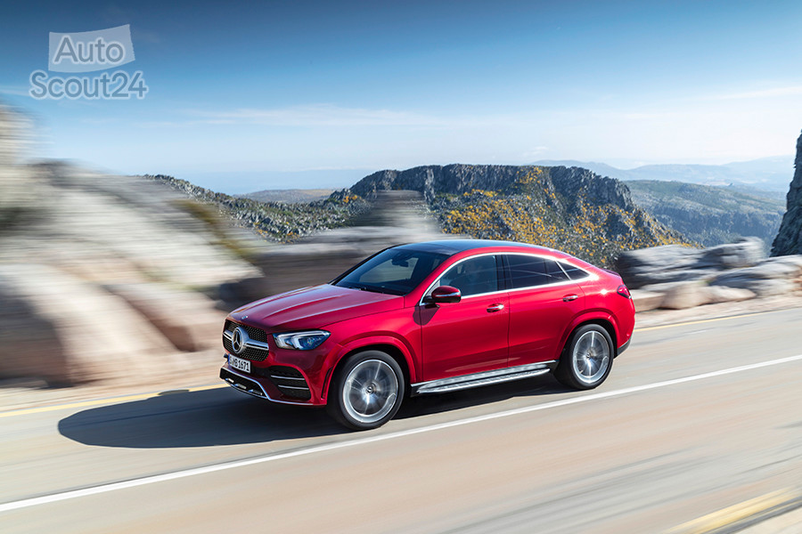 foto mercedes benz gele coup‚ apertura.jpg