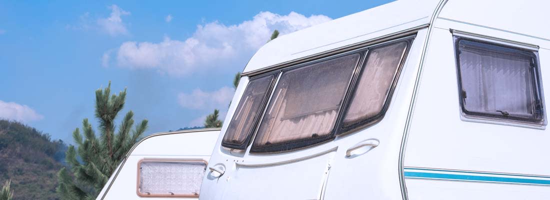Der Wohnwagen schlingert – richtiges Beladen rettet die Fahrt in den Urlaub