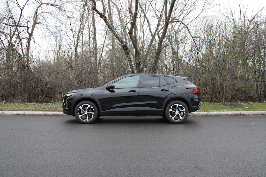 2026 Chevrolet Trax - TD - DB - 260514 - 5.jpg