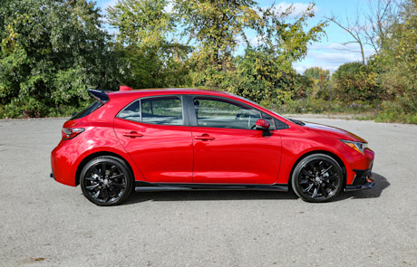 Editorial 2021 toyota corolla hatchback cvt special edition 04 jm