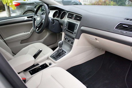 Editorial 19 db volkswagen golf tsi