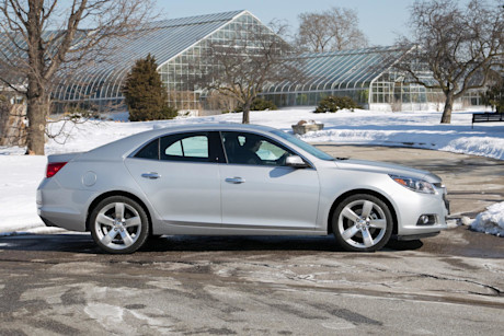 Editorial 2014 chevrolet malibu ltz 02 jw