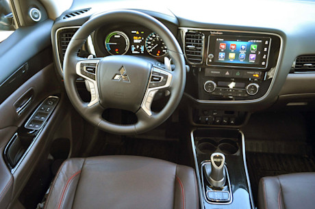 Editorial 2018 mitsubishi outlander phev gt s awc 44 mb