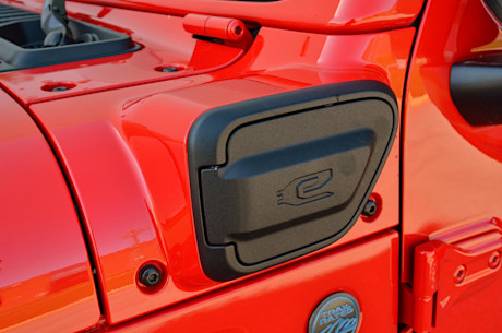 Jeep Wrangler Rubicon 4xe 2021 : essai routier Image