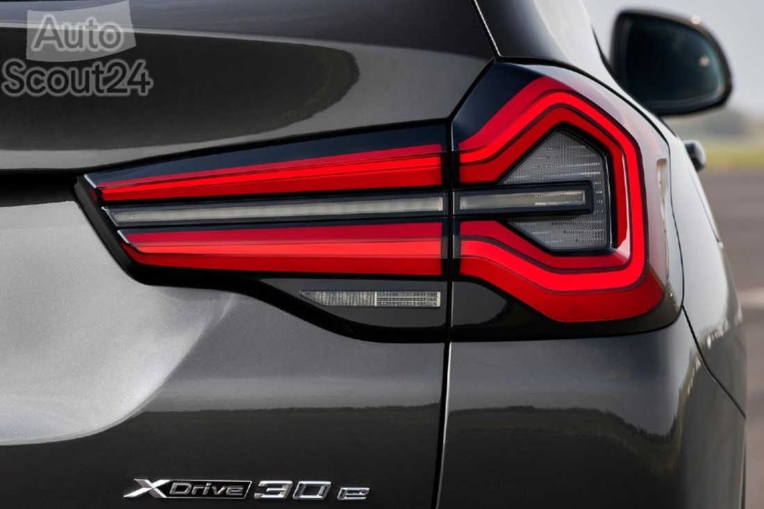 BMW-X3-2022-1280-1e (1).jpg