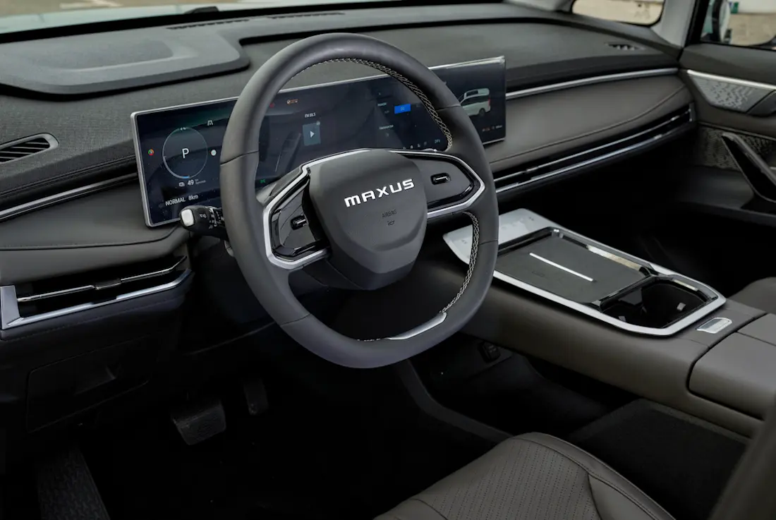 MIFA7-Interior-9 MIFA7-Interior-9