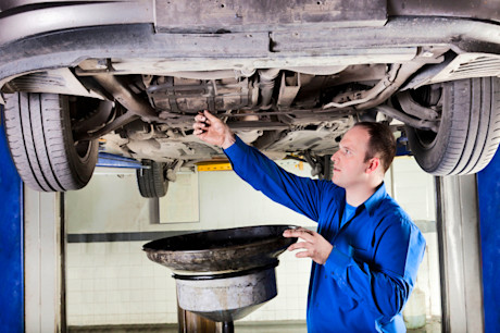 Editorial 07a suc 36 oil change