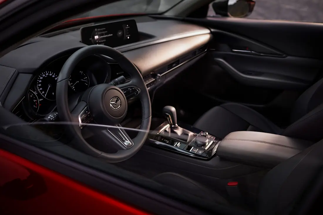 2027 mazda cx-30 homura-plus int 1