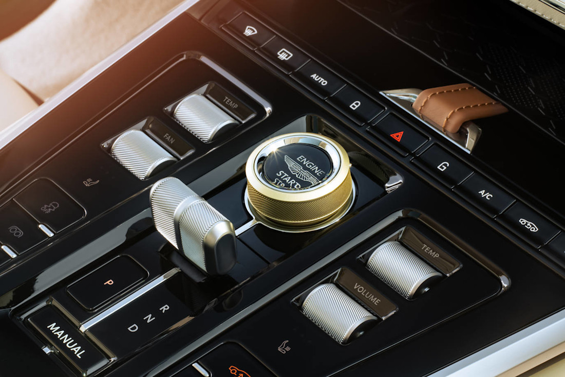 Aston-Martin-DBX-GT-2026-INTERIOR (1).jpg
