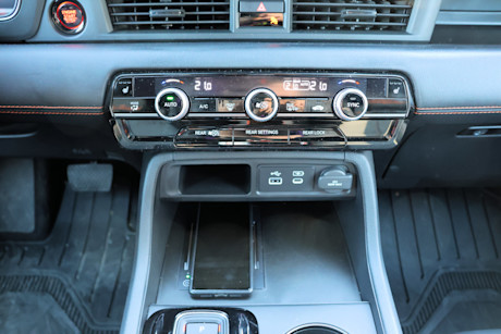 Editorial 2024 honda pilot review interior hvac