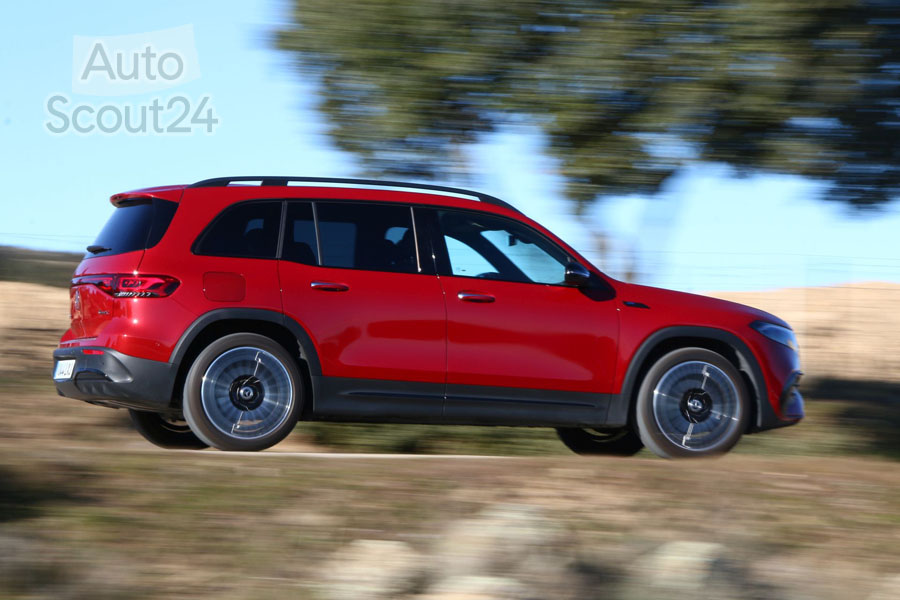 prueba-mercedes-benz-eqb-01.jpg