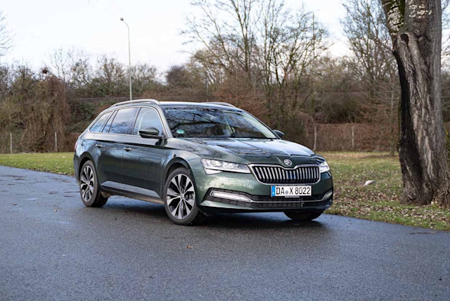 Skoda Superb Combi