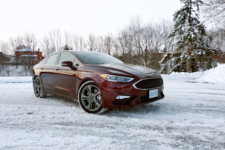 Editorial 2017 ford fusion sport 03 sw
