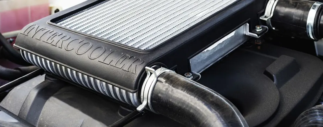 ADV-127 - Intercooler auto