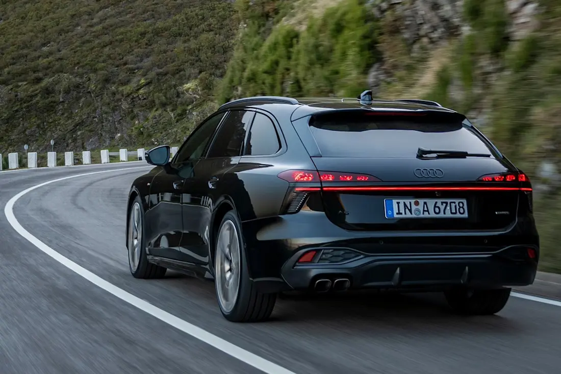 audi-a6-2026-heck