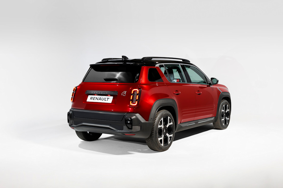 renault_4_e-tech_electric_schuin_achter