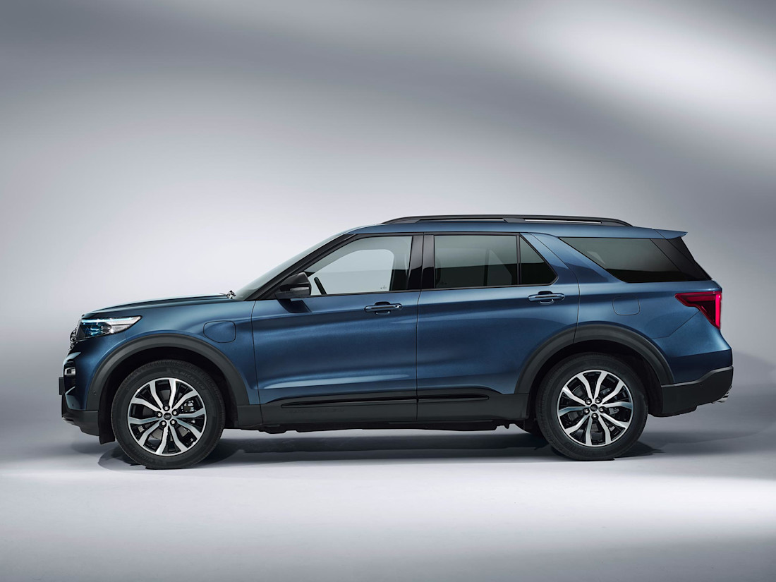 2019FordExplorer_7-LOW.jpg