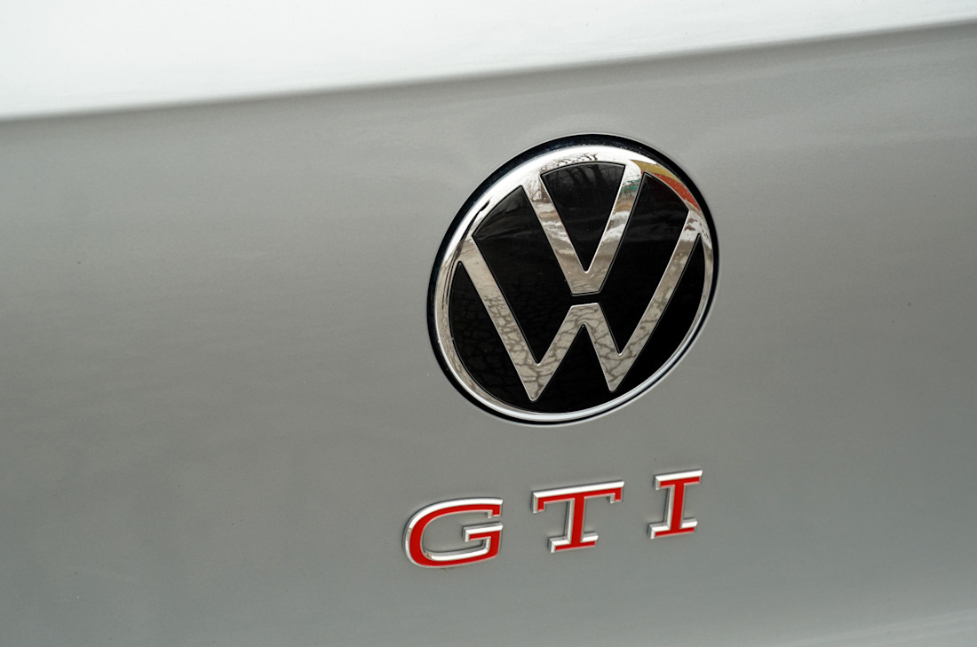 Volkswagen Golf GTI 2026 (7).jpg