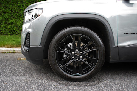 GMC Acadia SLT 2023 : essai routier Image