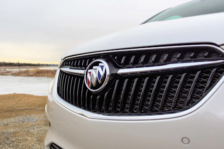 Editorial 2017 buick encore awd premium 10 ew