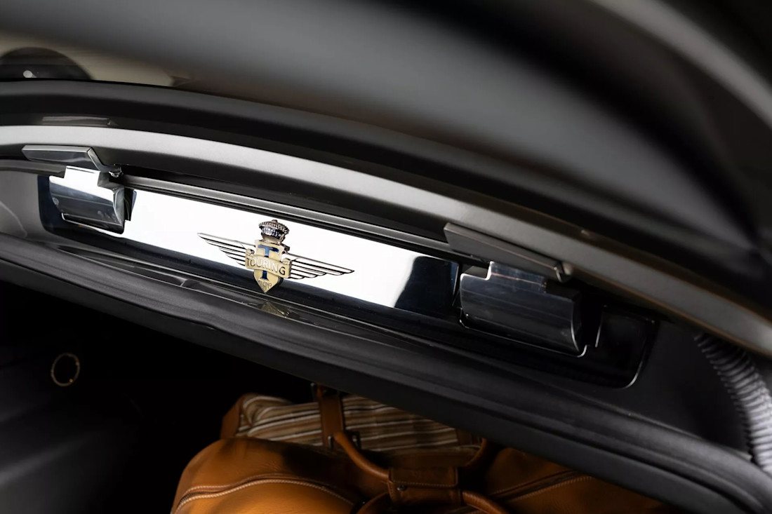 Bentley-Continental-Flying-Star-Touring-Superleggera (1).jpg