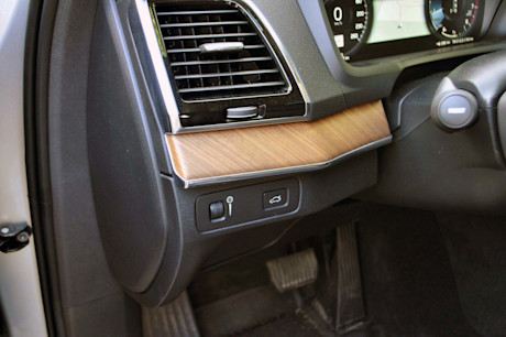 Editorial 2018 volvo xc90 t6 17 mb