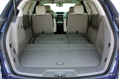 Editorial 2013 chevrolet traverse ts 17 7913